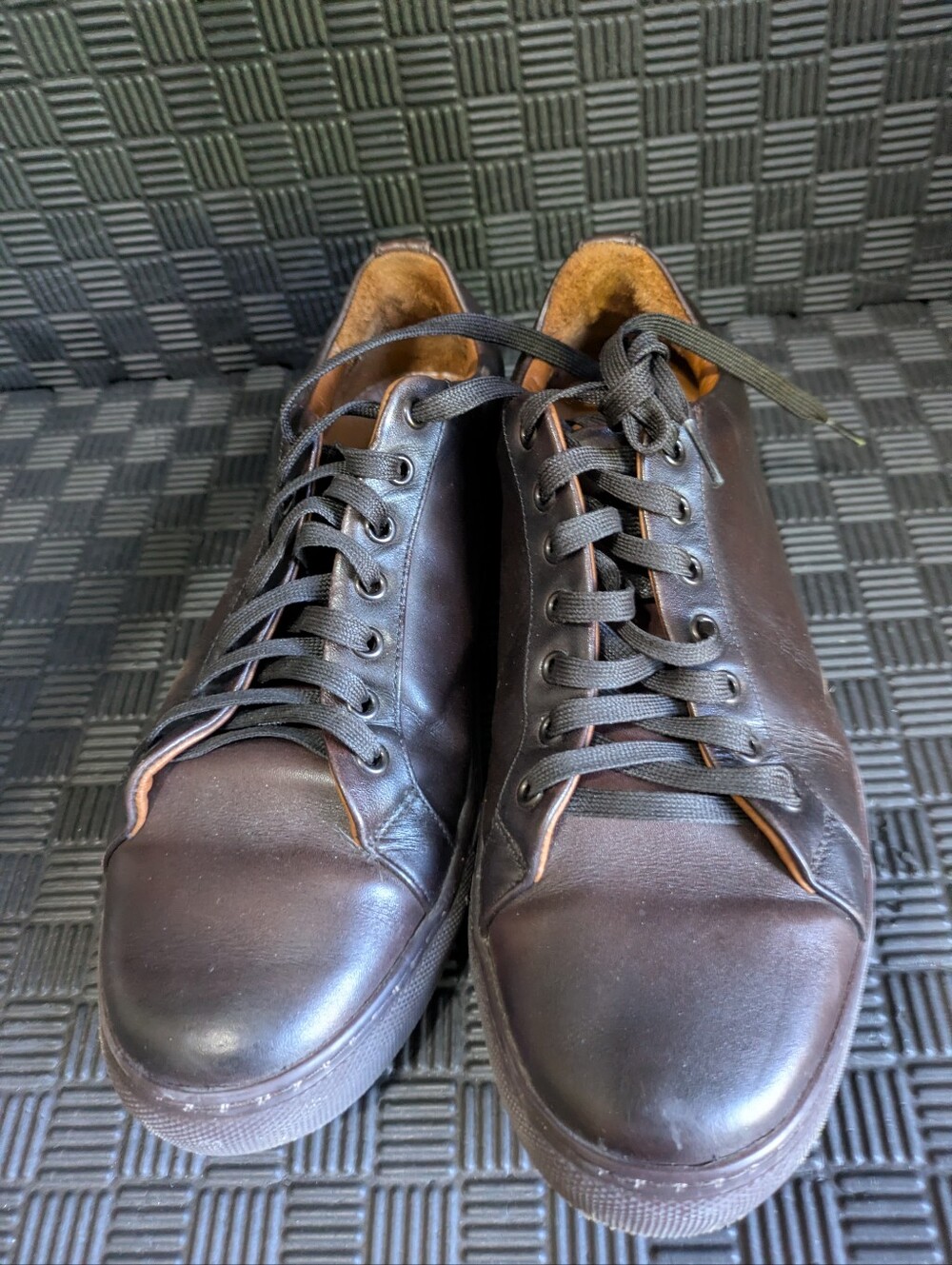 Thursday Everyday Shoes Mens Size 9.5 Brown Leather Casual Sneakers Handmade - Picture 3 of 6